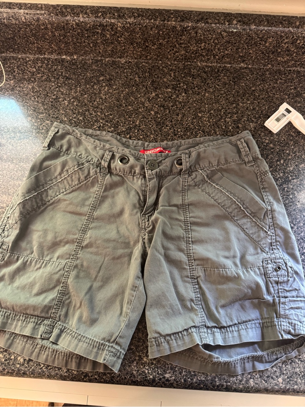 Y2K UNIONBAY Olive Bermuda Shorts Sz 7